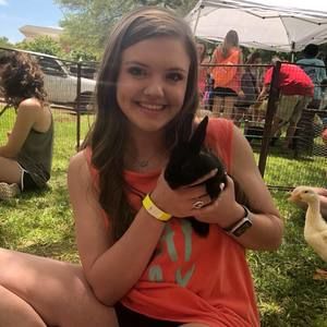 Meet your Posher, Taylinn